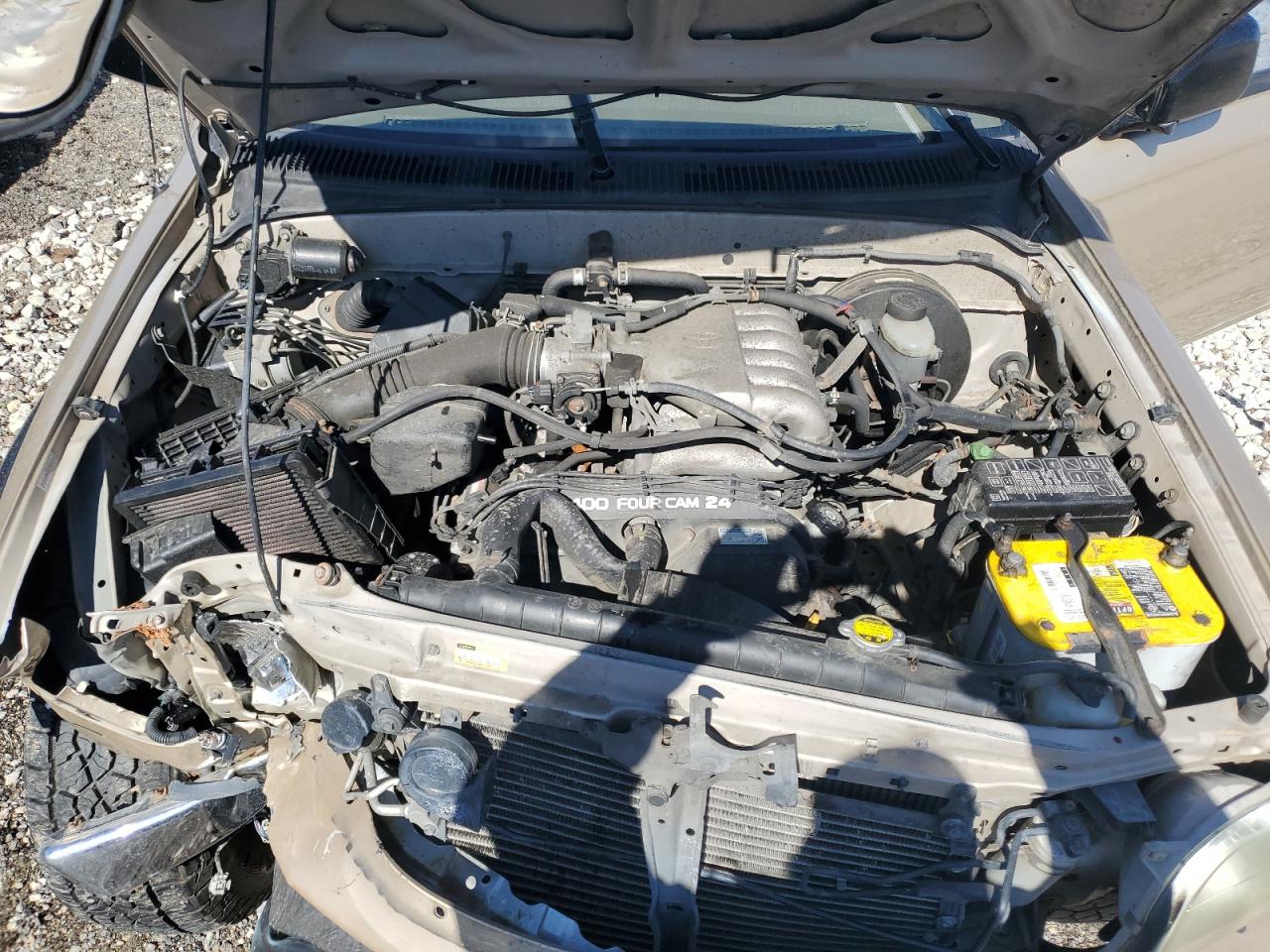 2003 Toyota Tacoma - Image 11