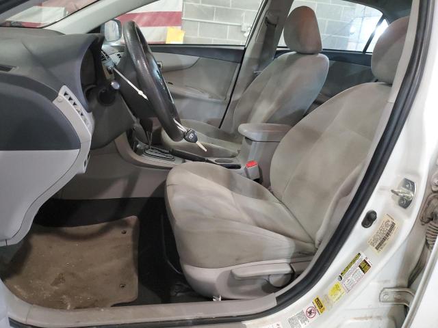  TOYOTA COROLLA 2013 Biały
