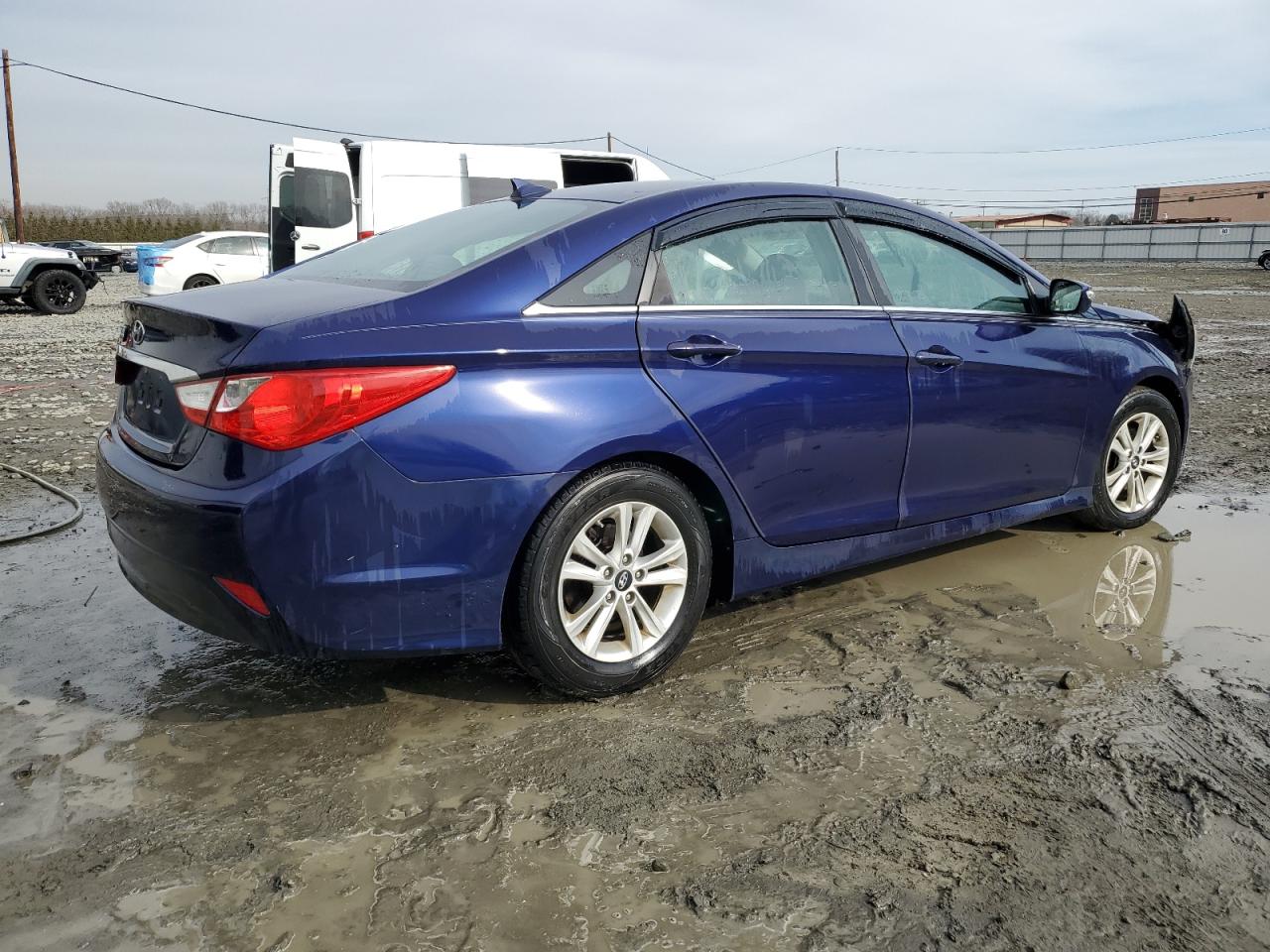 2014 Hyundai Sonata - Image 4