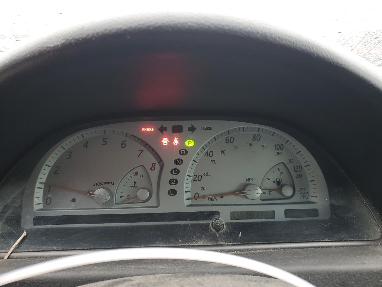2004 Toyota Camry - Image 9