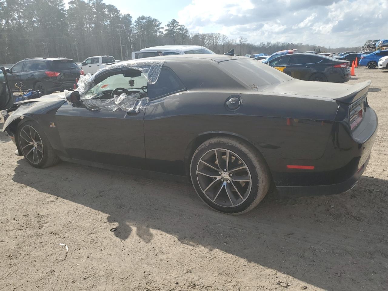2016 Dodge Challenger - Image 2