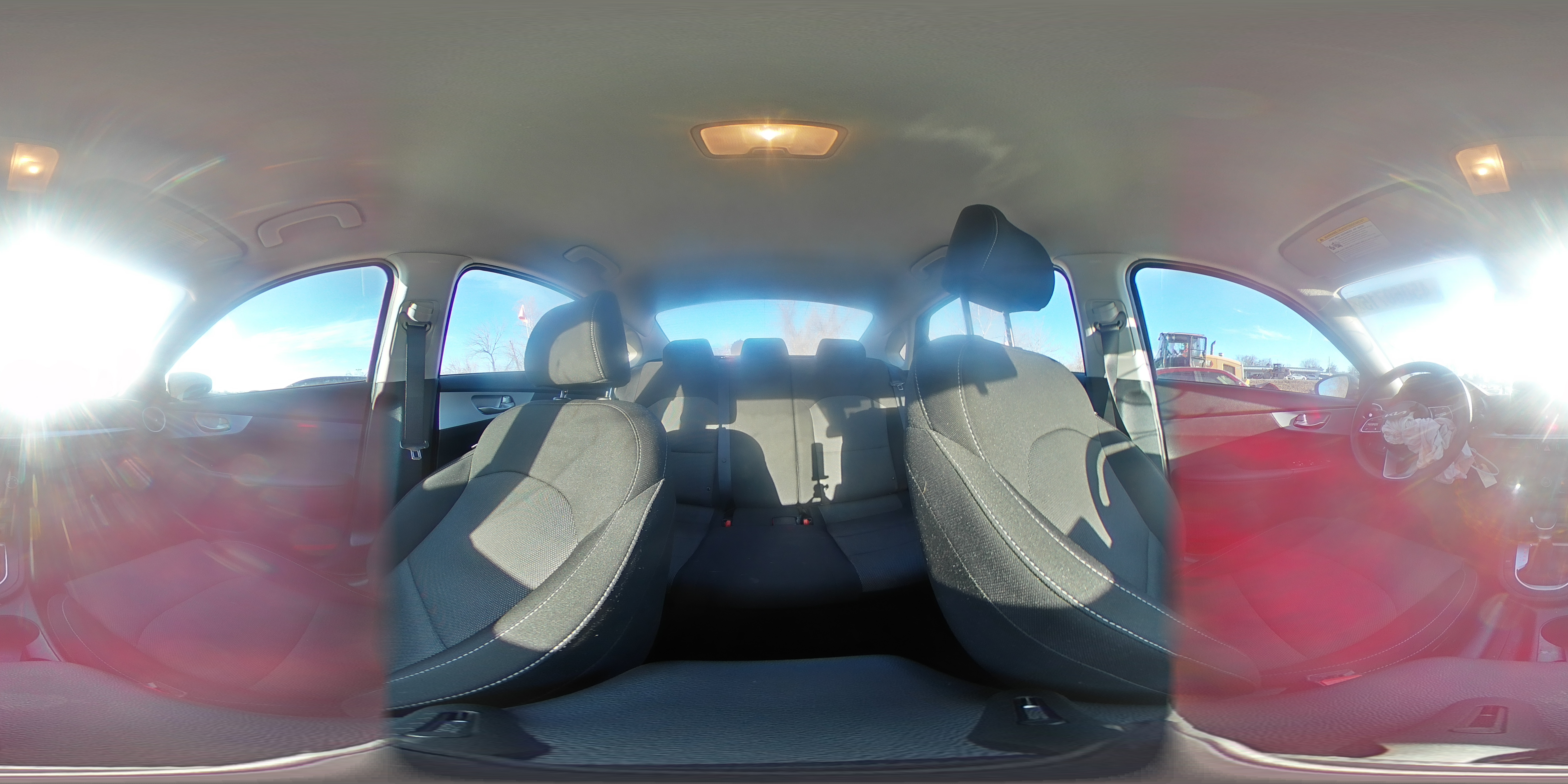 2024 Kia Forte - Image 12