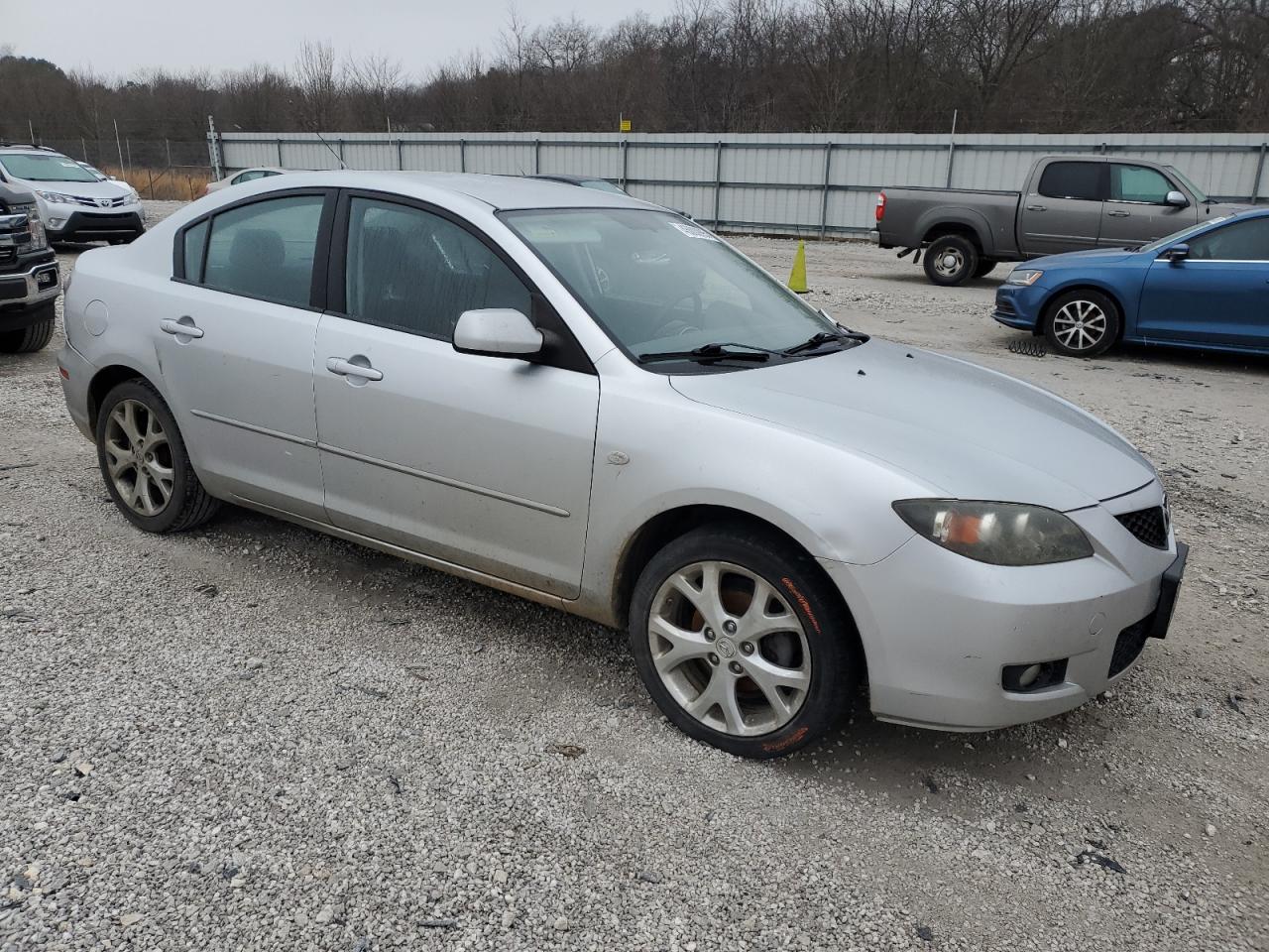 2009 Mazda 3 - Image 4