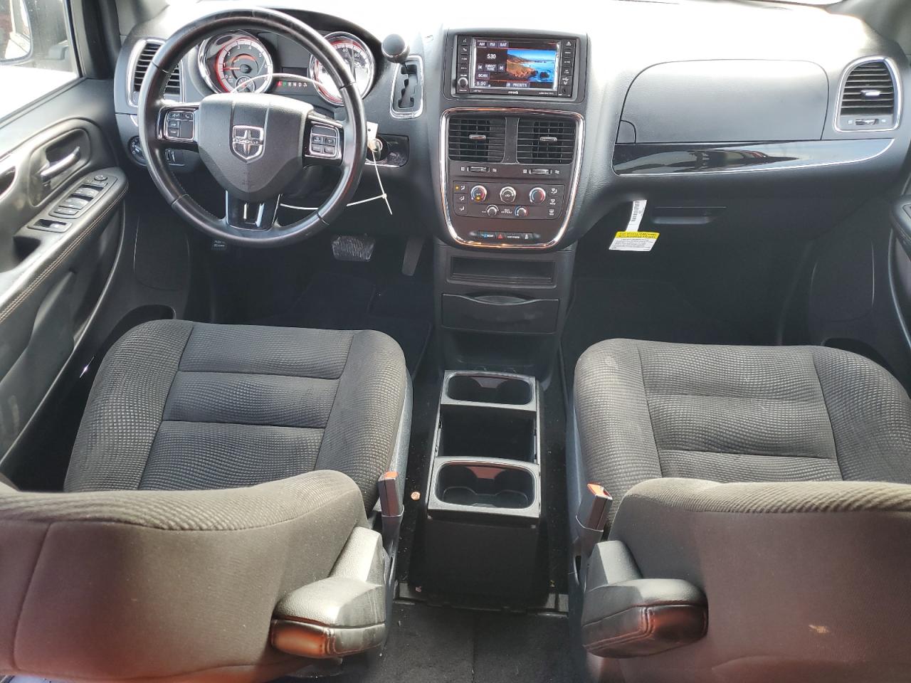 2020 Dodge Caravan - Image 8