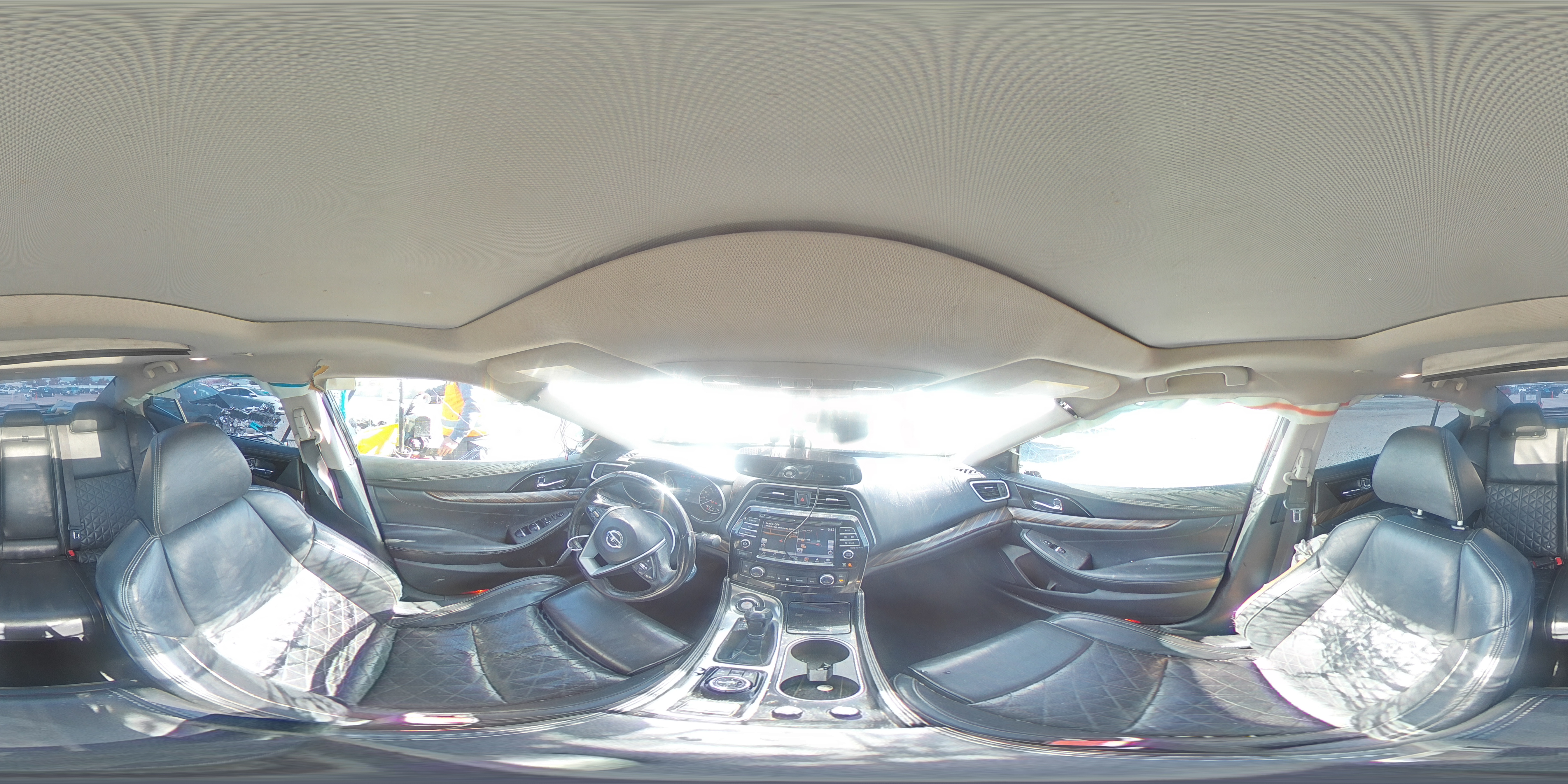 2016 Nissan Maxima - Image 13