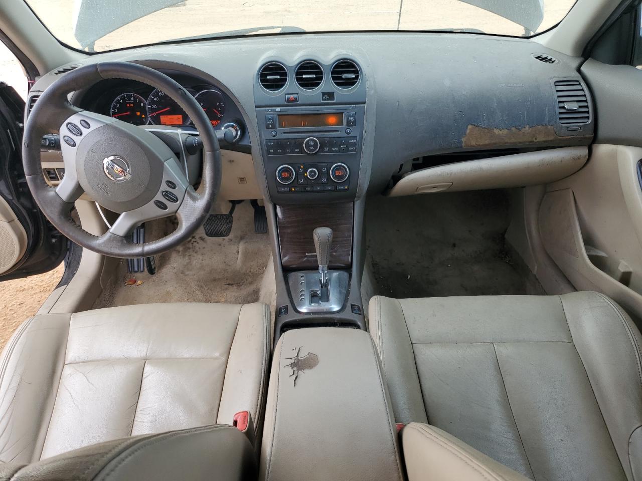 2011 Nissan Altima - Image 8