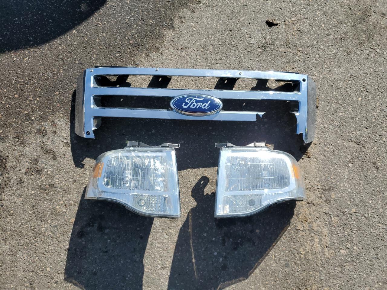 2013 Ford Expedition - Image 12