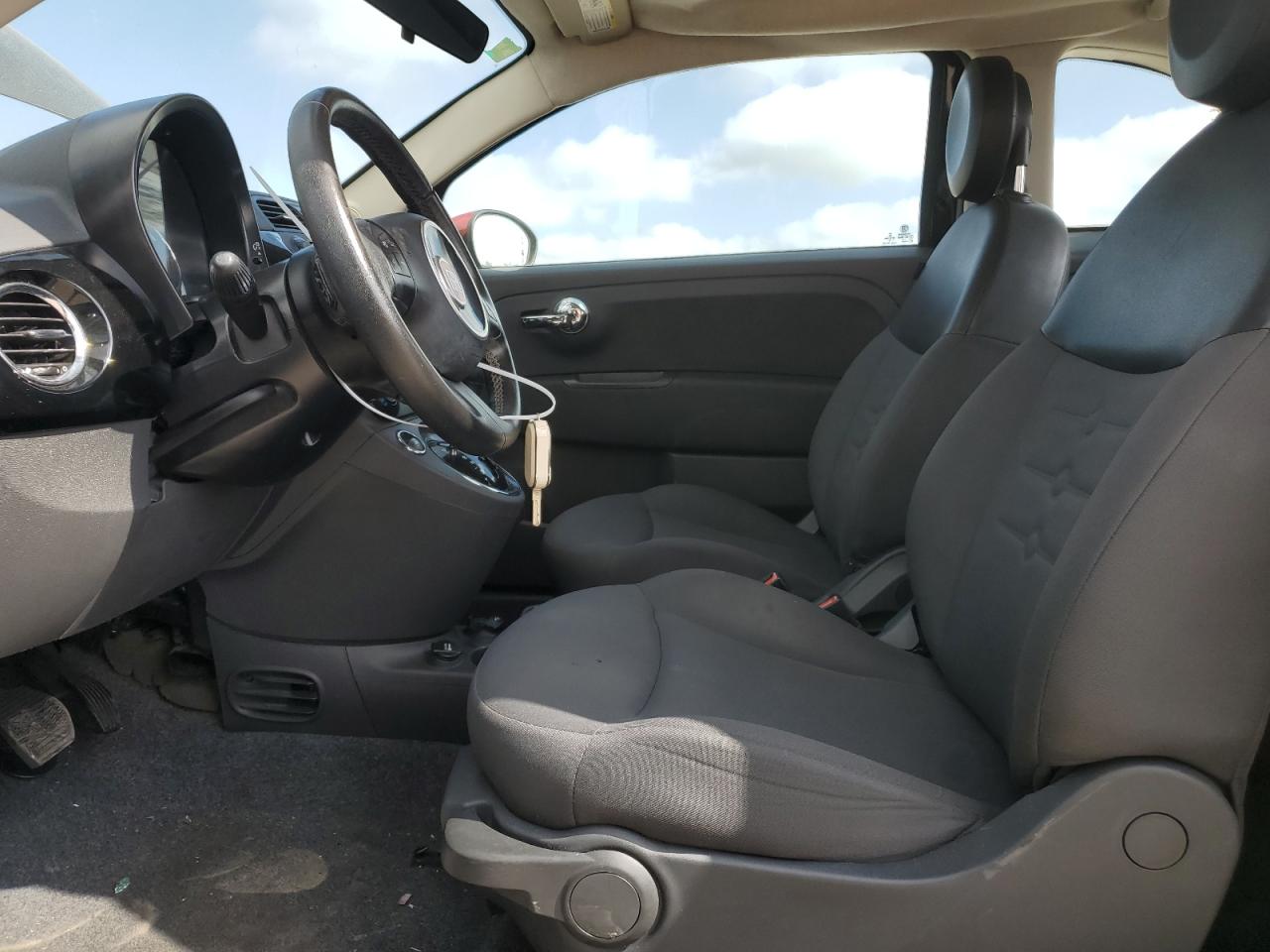 2015 Fiat 500 - Image 7