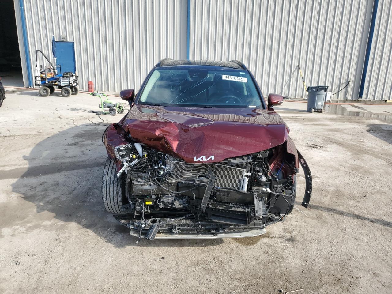 2023 Kia Sportage - Image 5