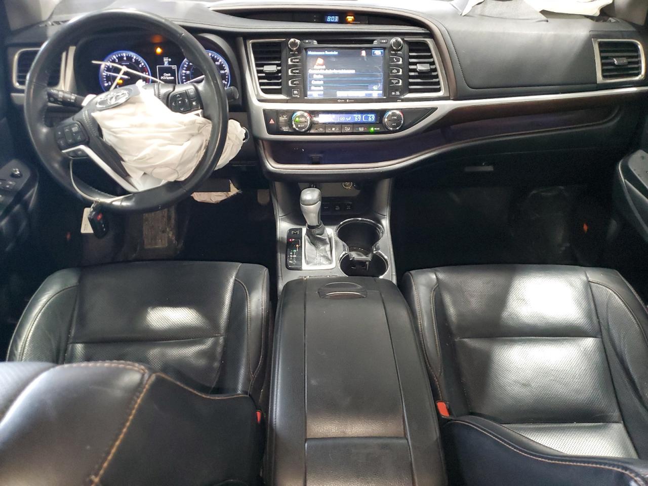 2015 Toyota Highlander - Image 8