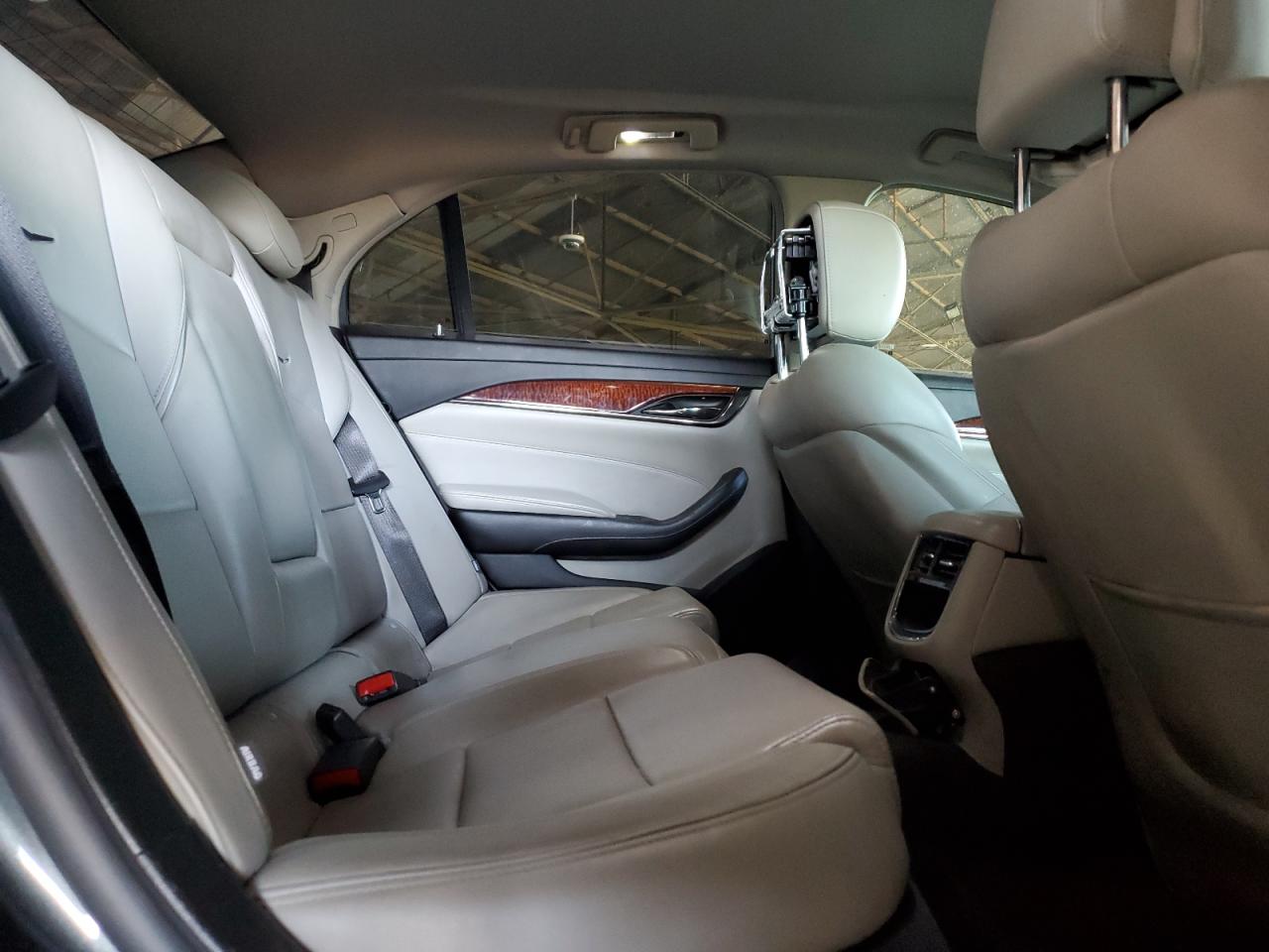 2014 Cadillac CTS - Image 10