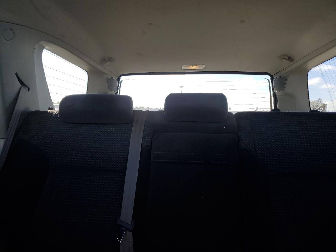 2003 Toyota 4Runner - Image 10