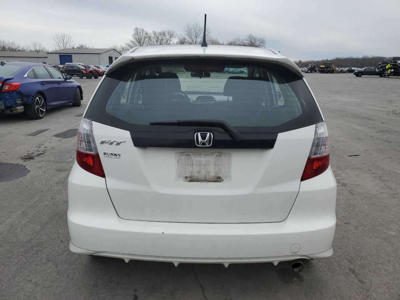 2012 Honda Fit - Image 6