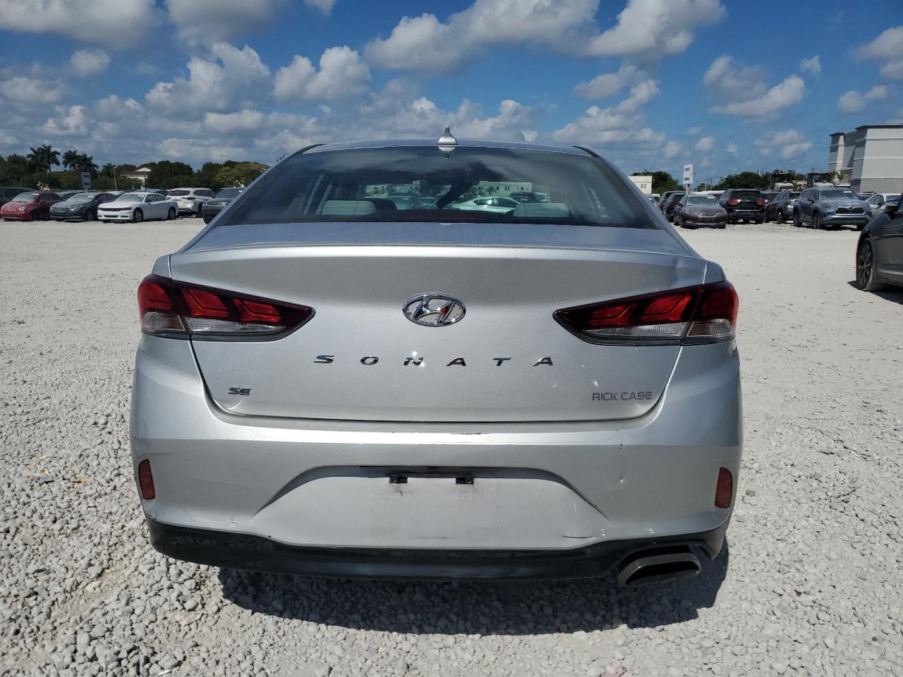 2018 Hyundai Sonata - Image 6