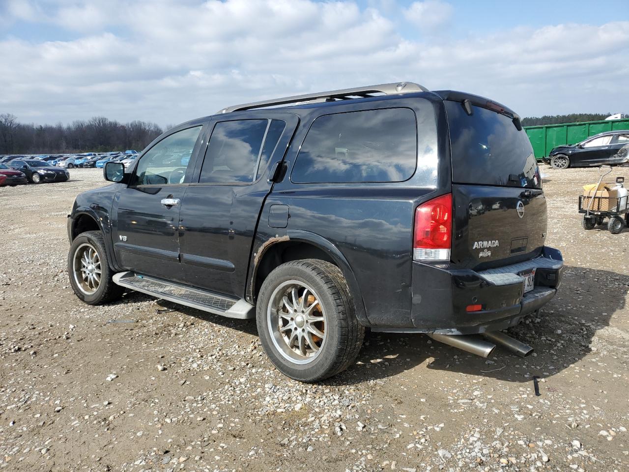 2008 Nissan Armada - Image 2