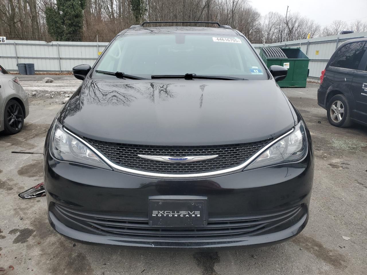 2020 Chrysler Voyager - Image 5