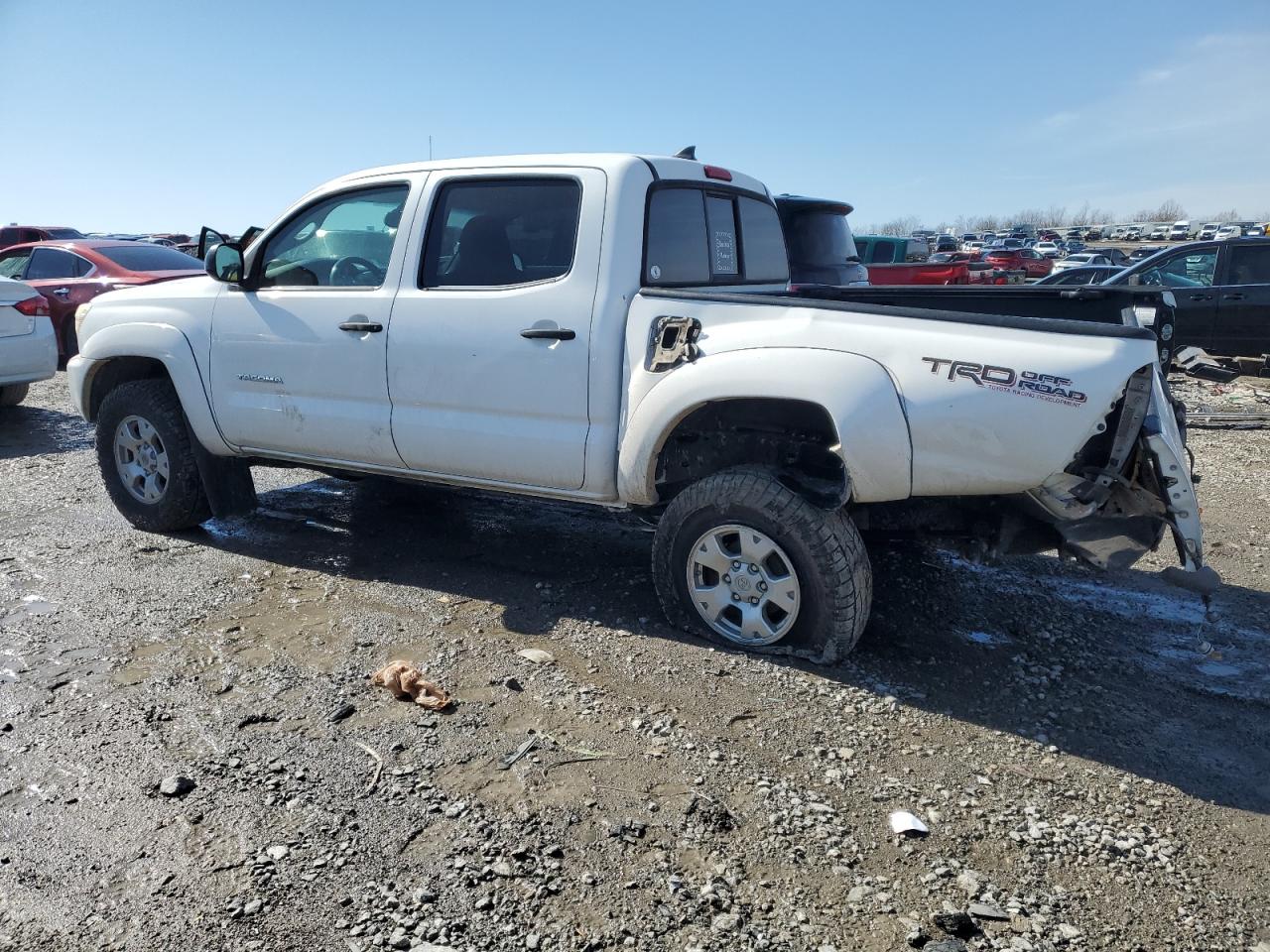 2012 Toyota Tacoma - Image 2