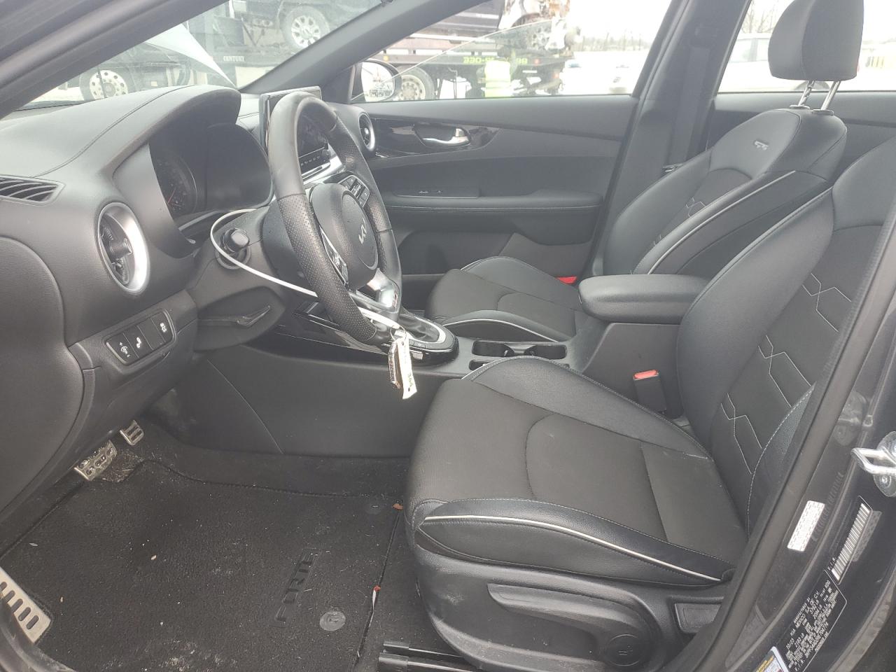 2024 Kia Forte - Image 7