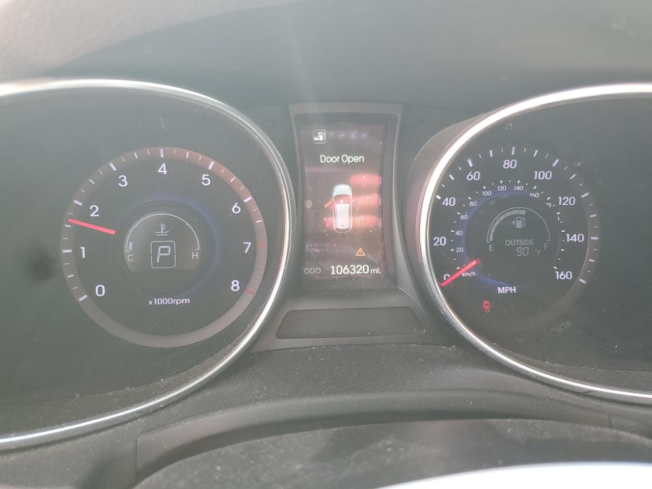 2015 Hyundai Santa Fe - Image 9