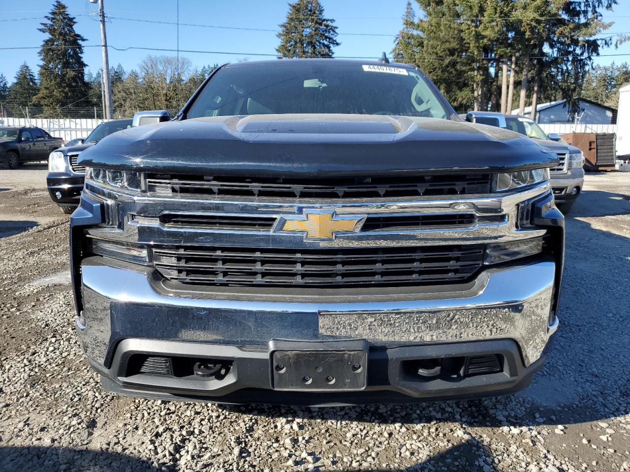 2019 Chevrolet Silverado - Image 5