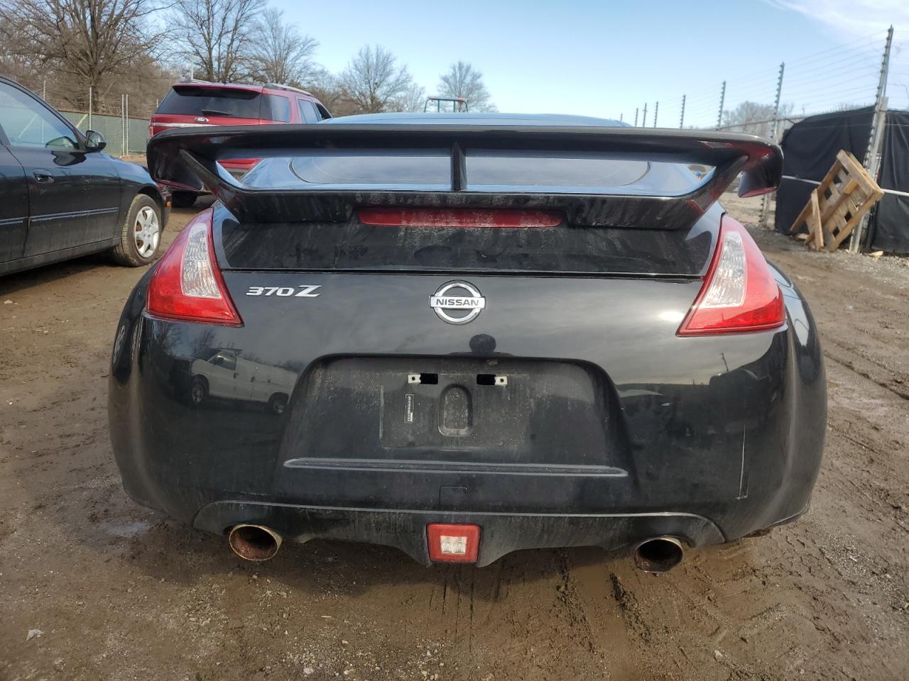 2016 Nissan 370Z - Image 6