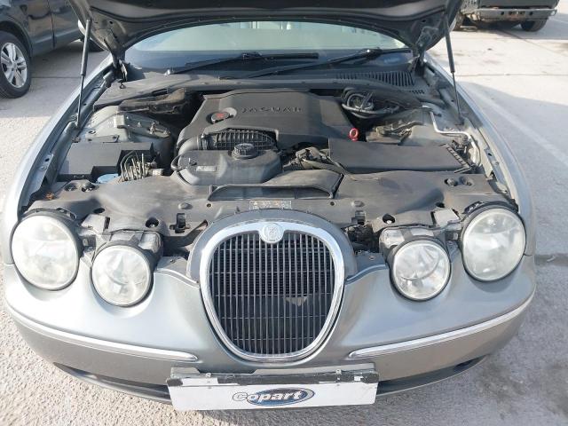 2005 JAGUAR S-TYPE SE