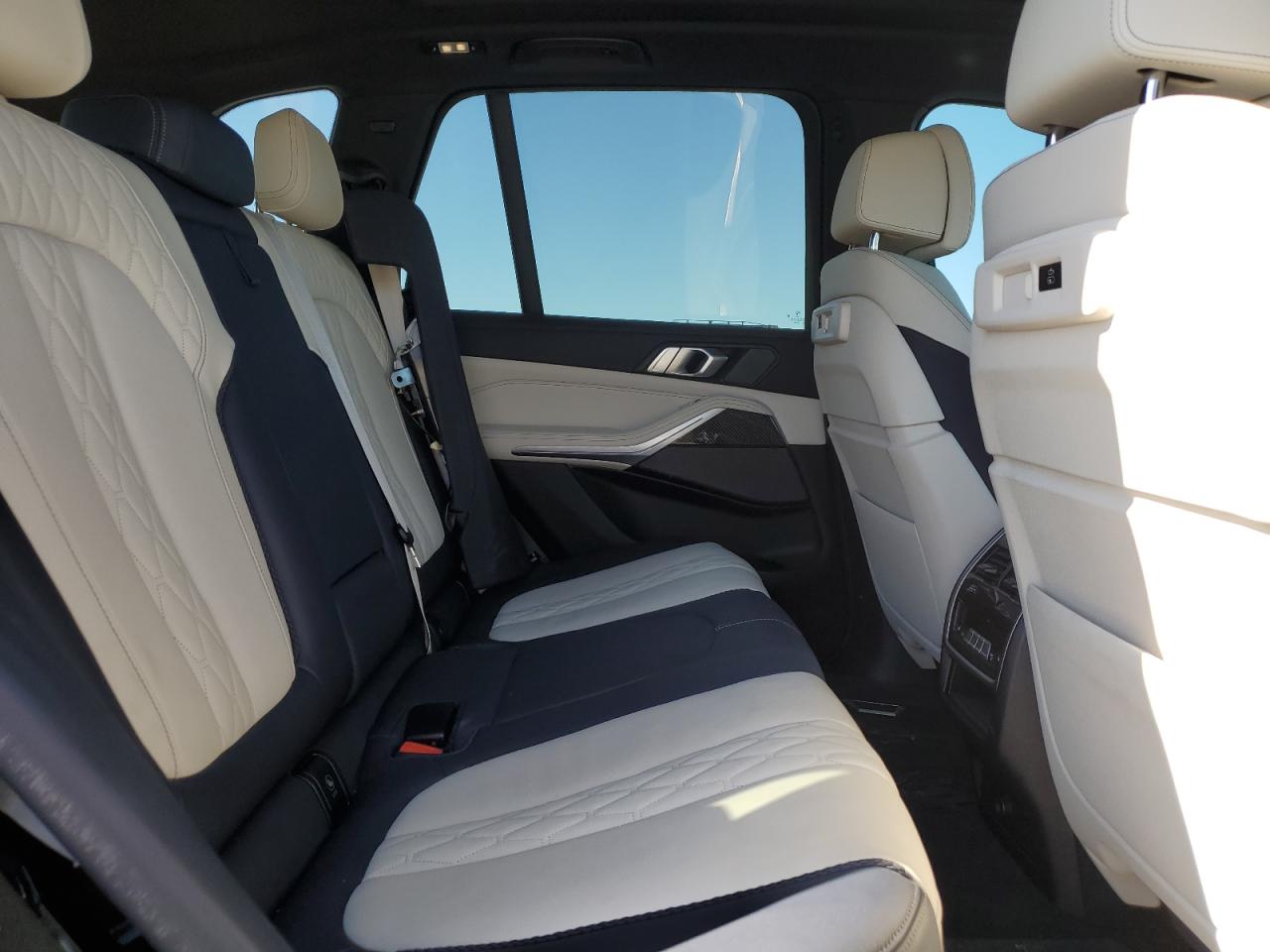 2021 BMW X5 - Image 11