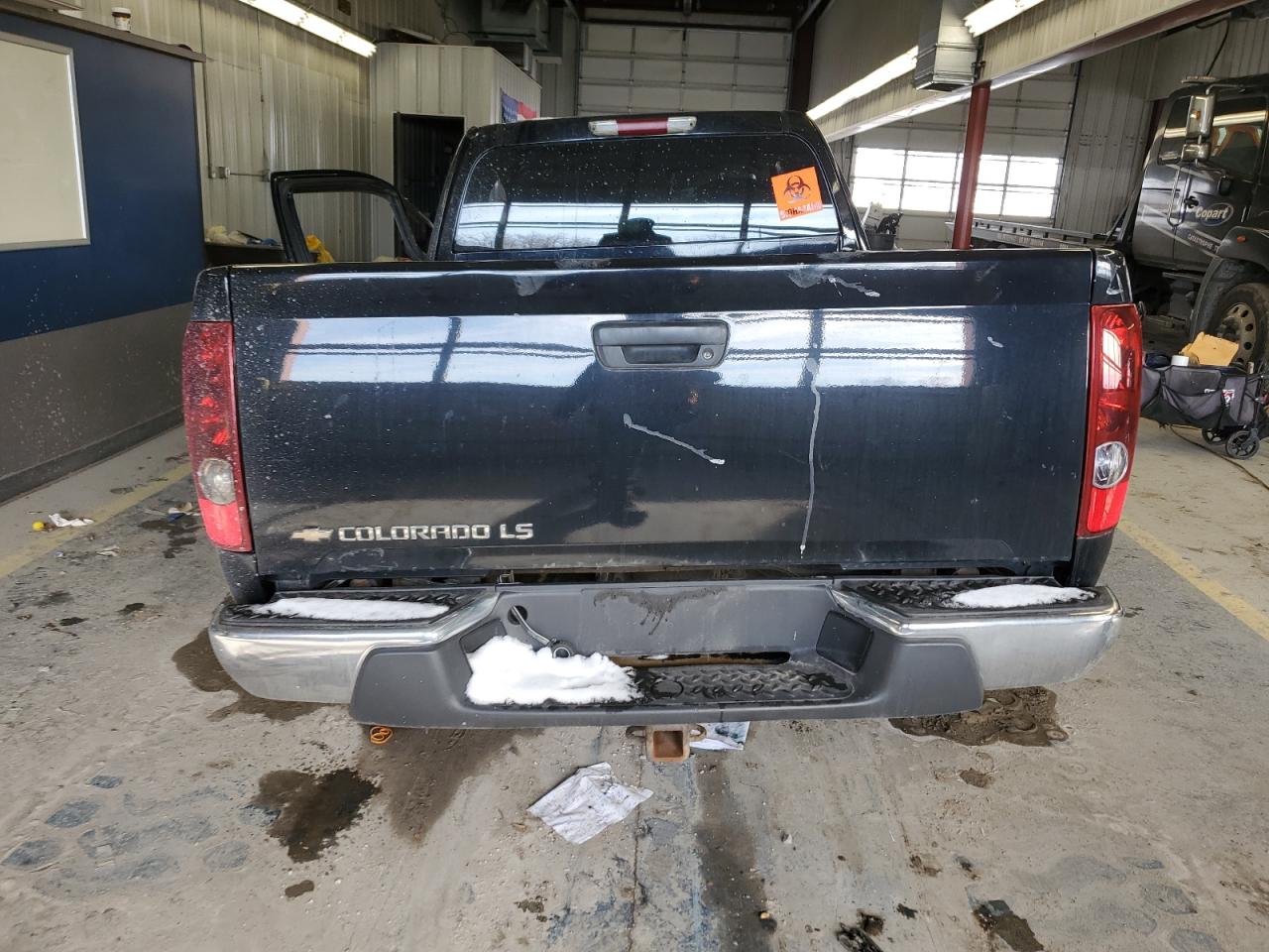 2004 Chevrolet Colorado - Image 6