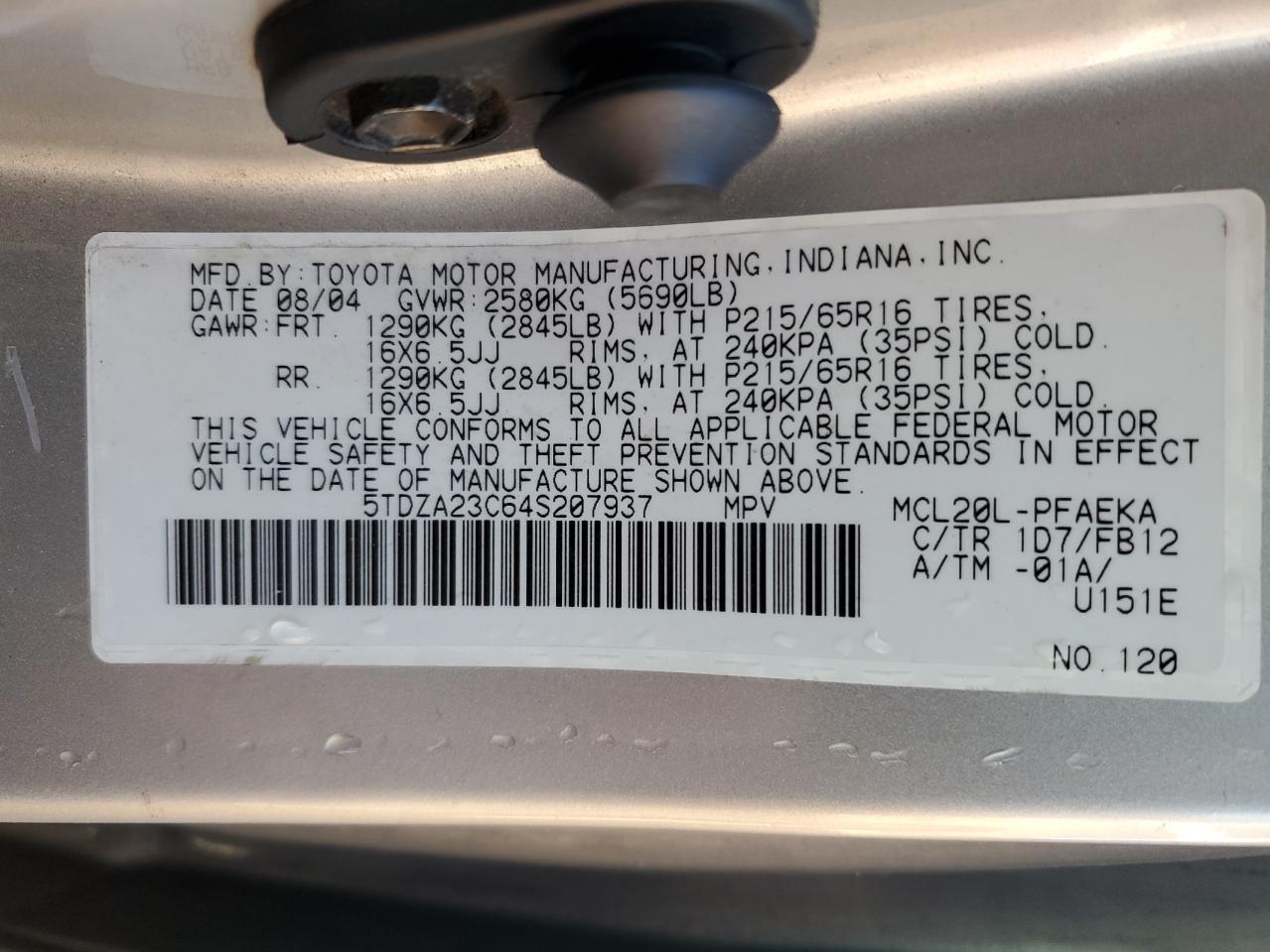 2004 Toyota Sienna - Image 14