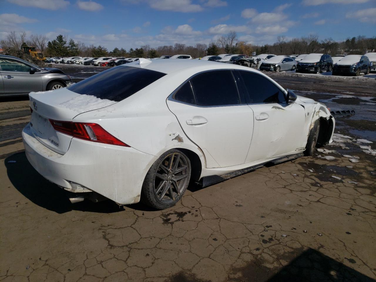 2016 Lexus IS - Image 3