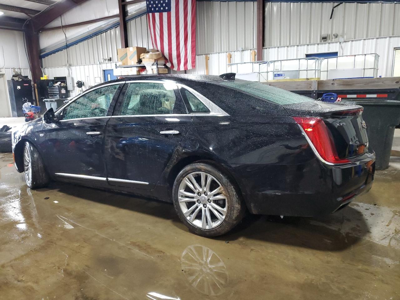 2019 Cadillac XTS - Image 2