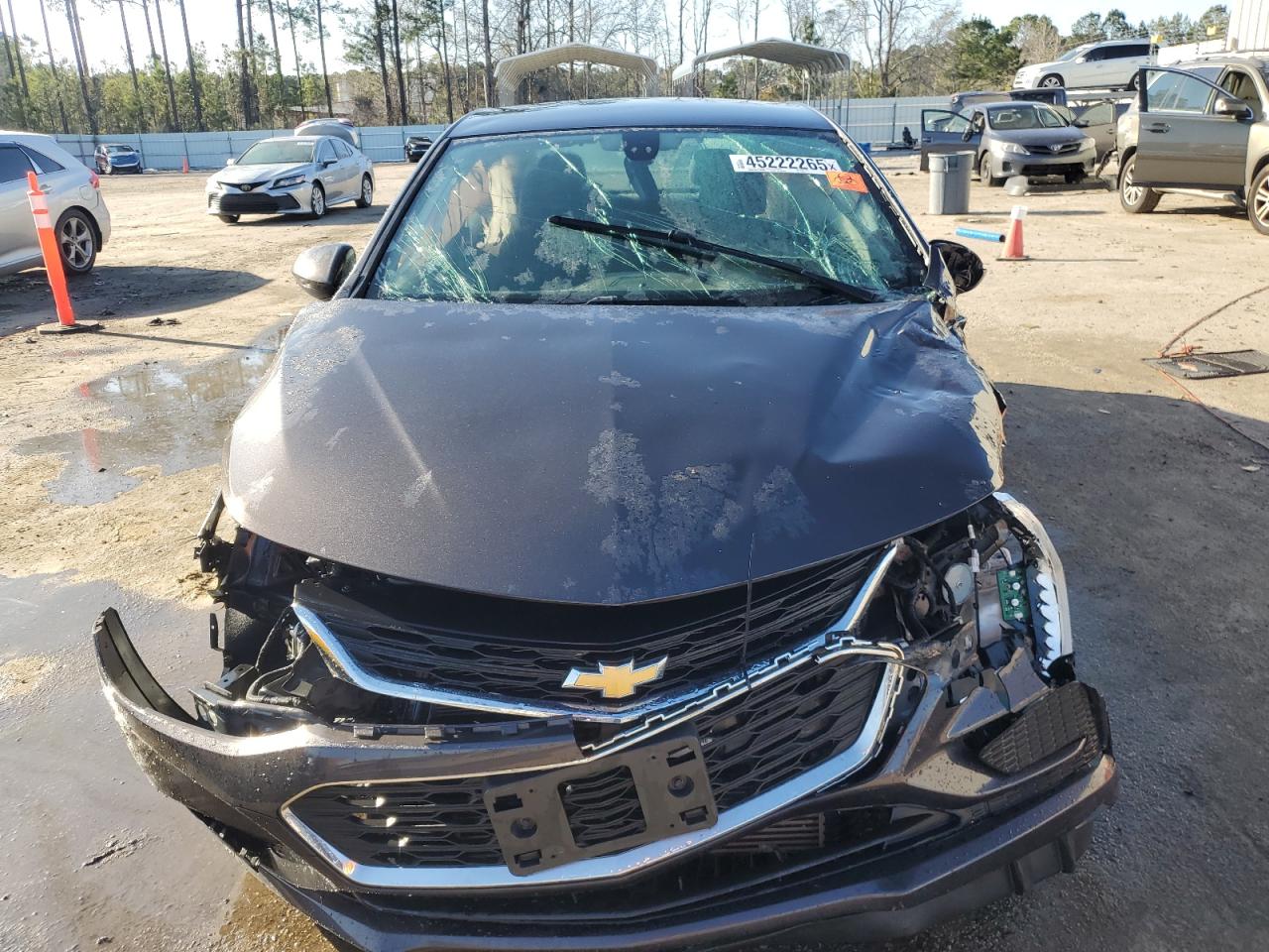 2017 Chevrolet Cruze - Image 5