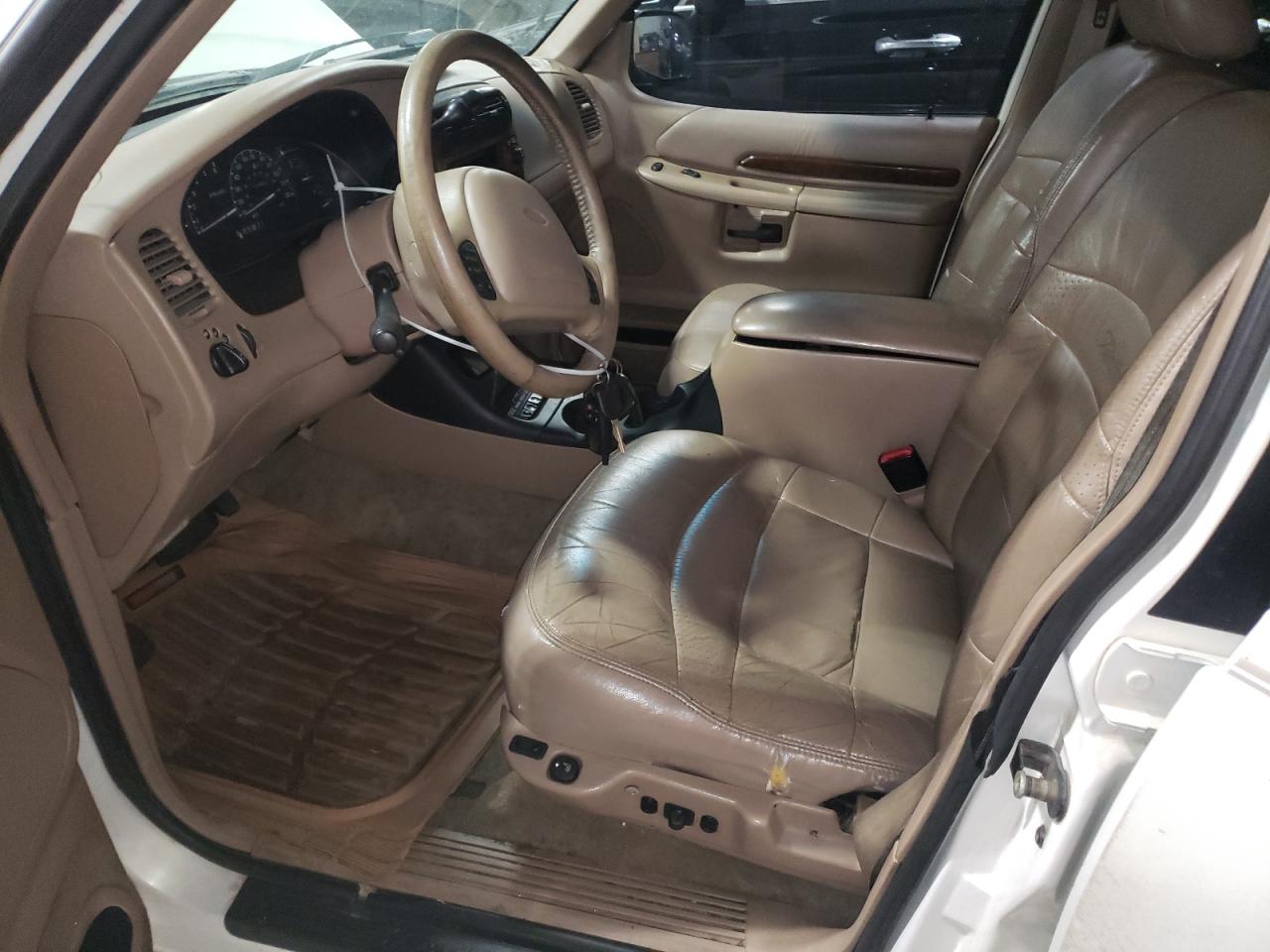 2001 Ford Explorer - Image 7