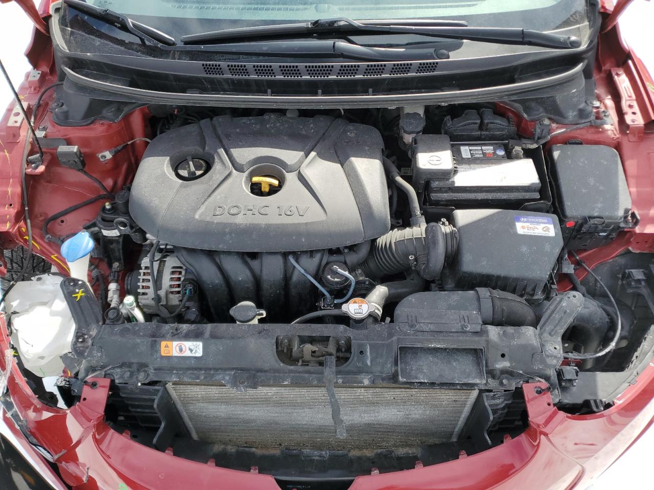 2016 Hyundai Elantra - Image 11