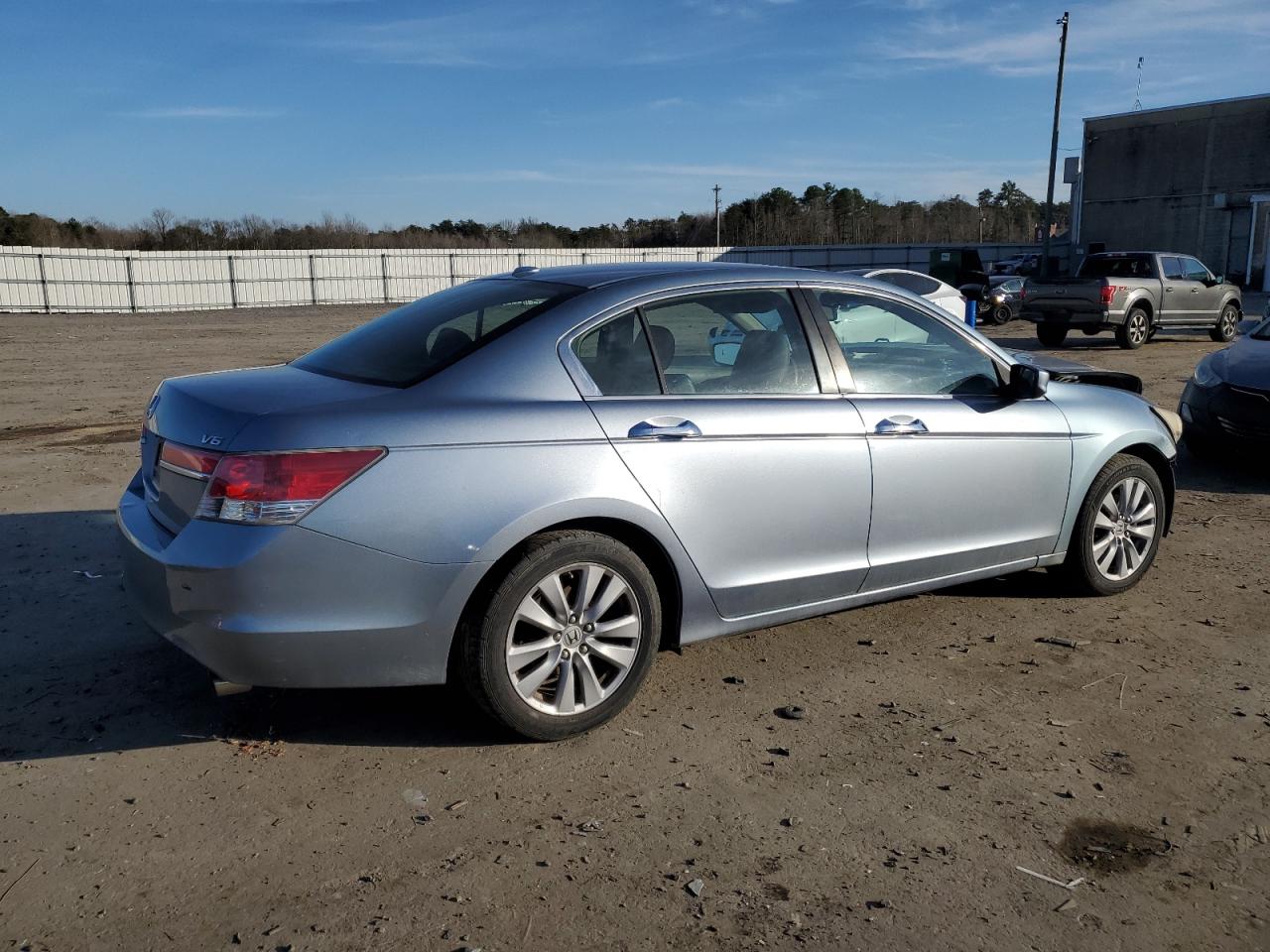 2011 Honda Accord - Image 3