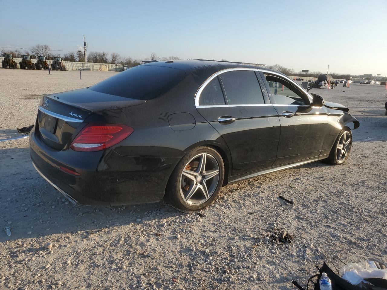 2017 Mercedes-Benz E-klasse - Image 3