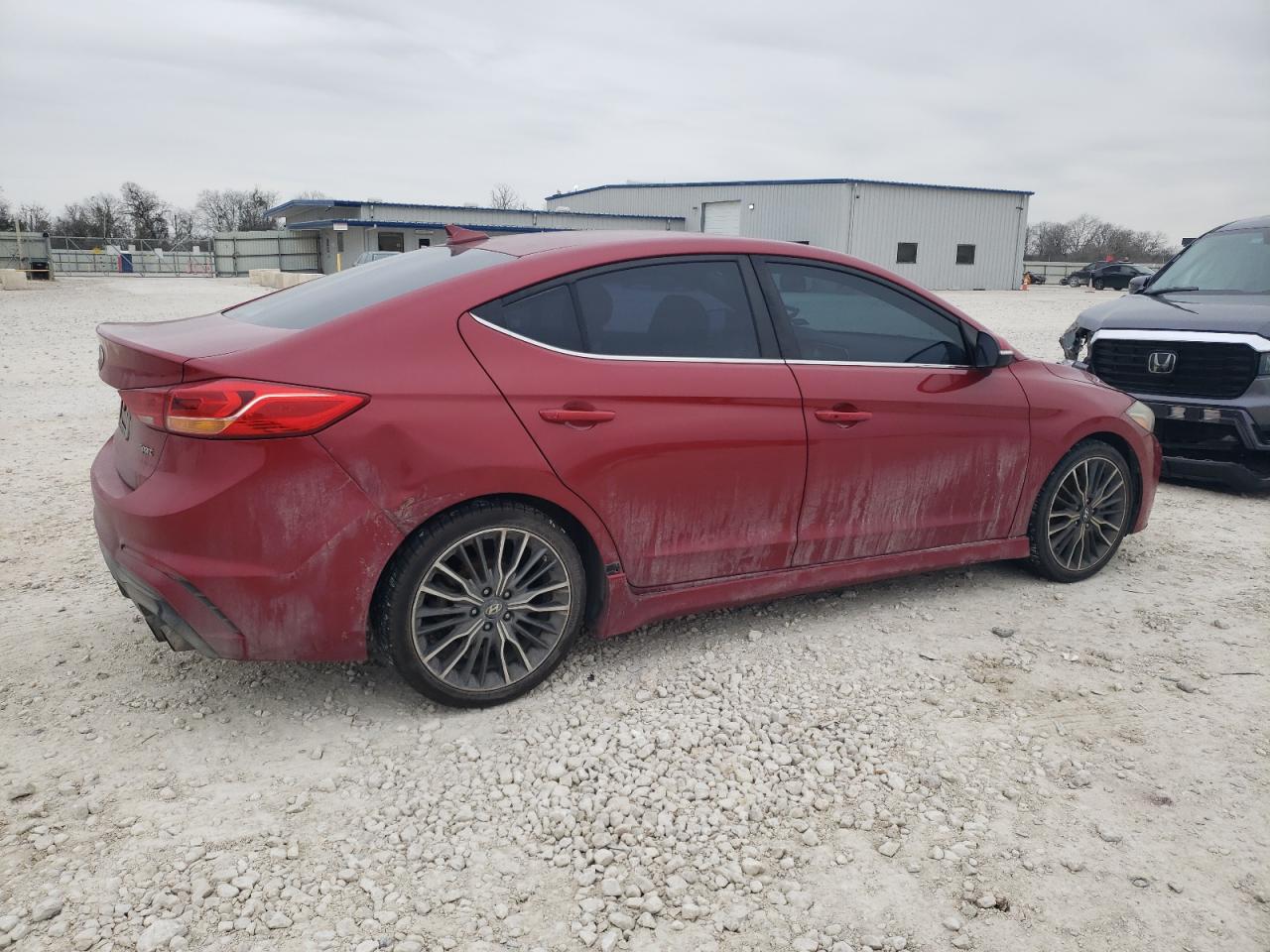2017 Hyundai Elantra - Image 3