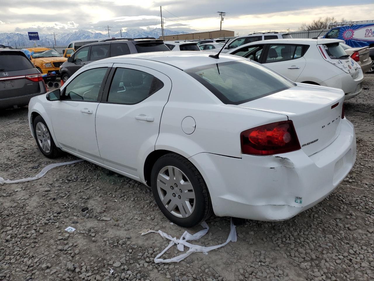 2013 Dodge Avenger - Image 2
