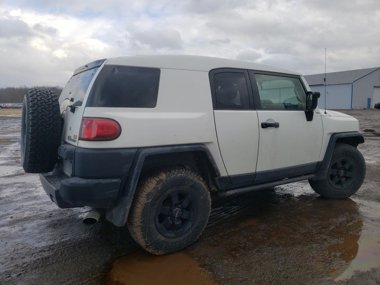2008 Toyota FJ Cruiser - Image 3