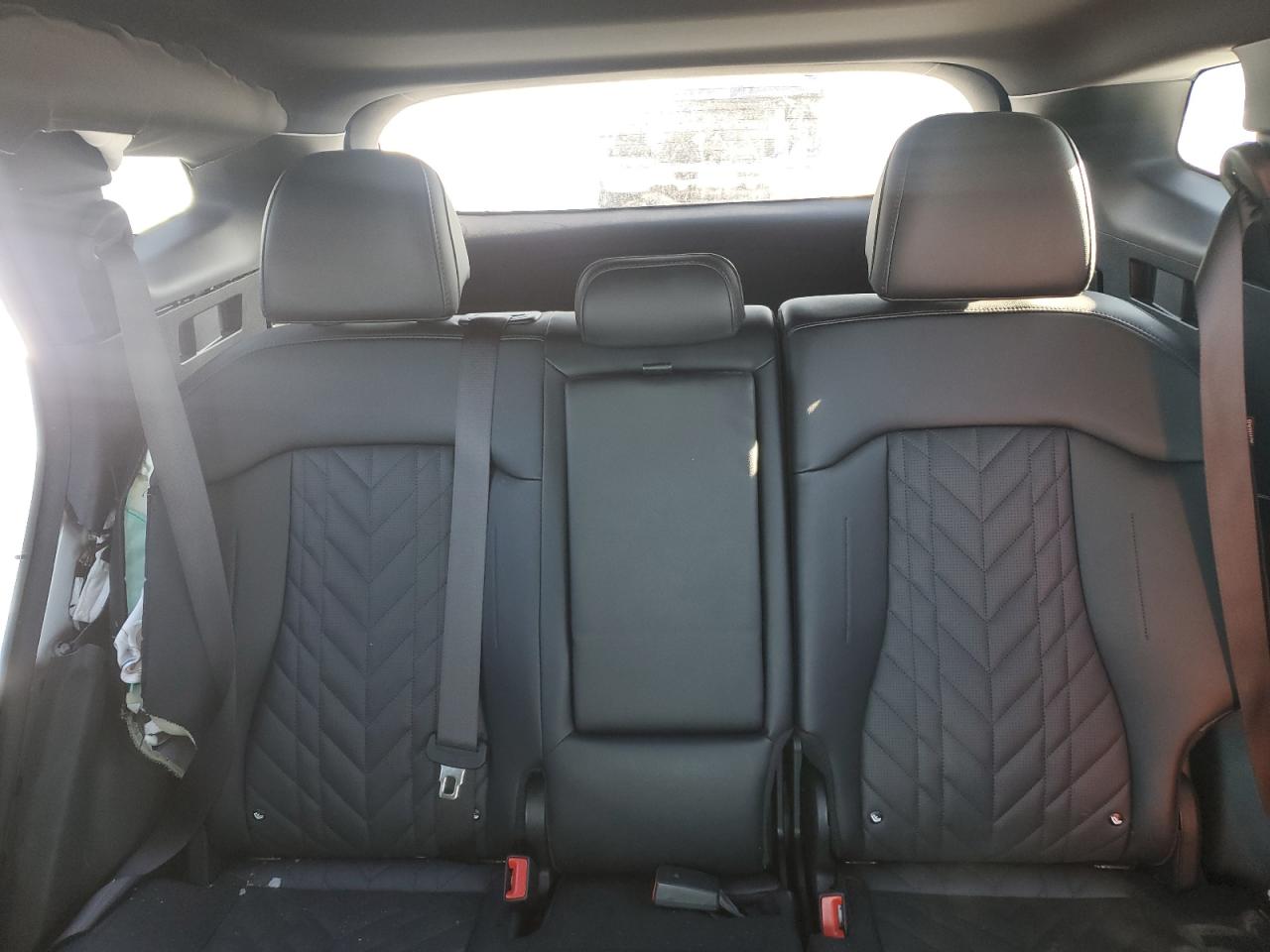 2024 Kia Sportage - Image 10