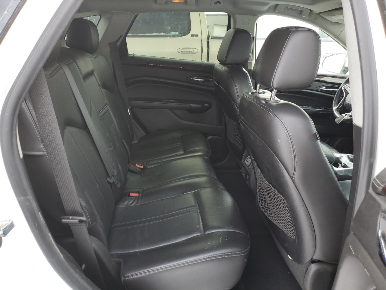 2015 Cadillac SRX - Image 11