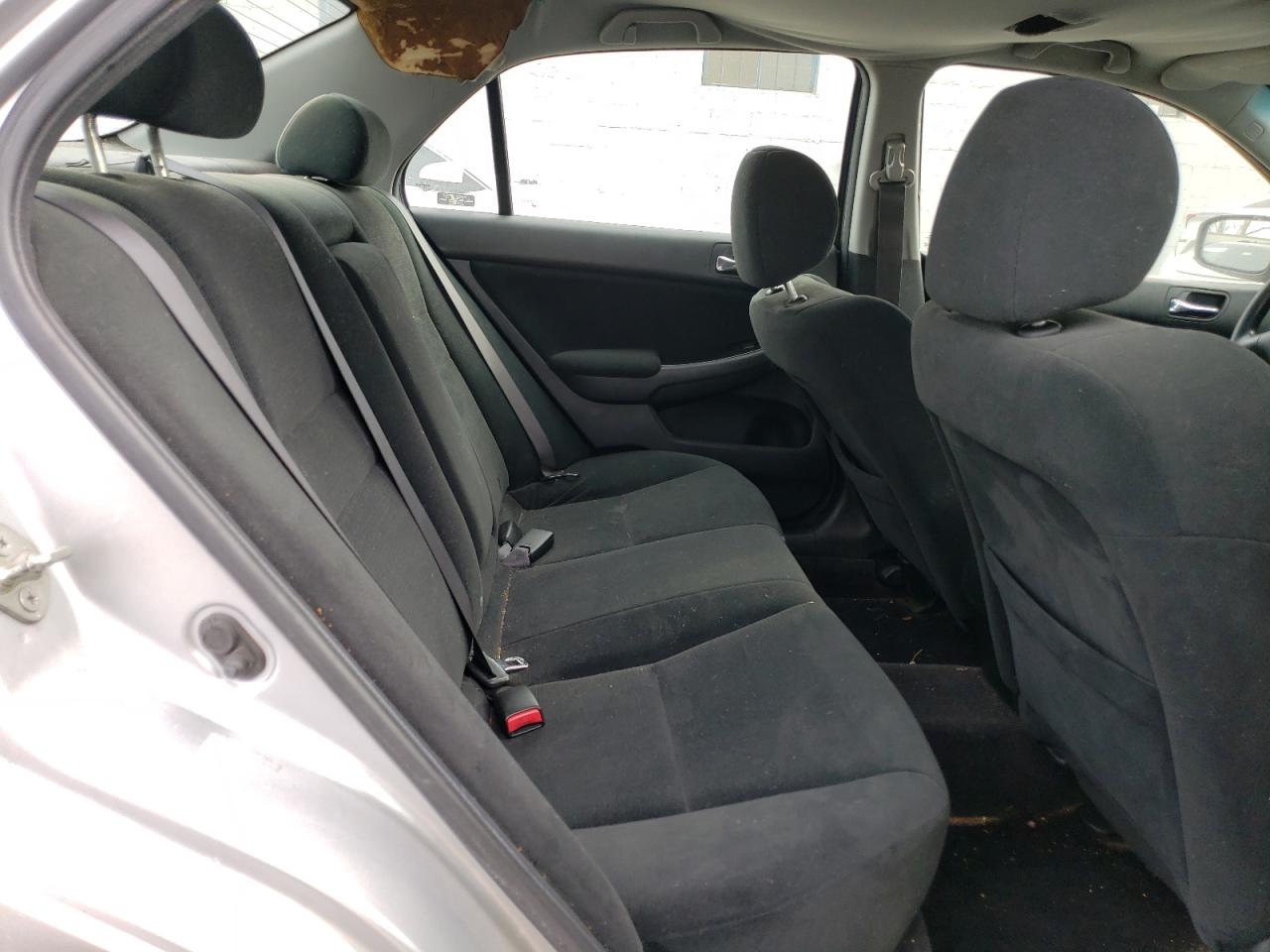 2007 Honda Accord - Image 10