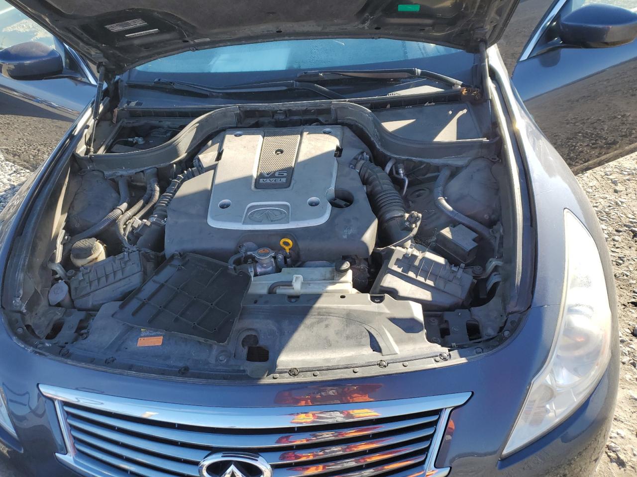 2012 Infiniti G - Image 11