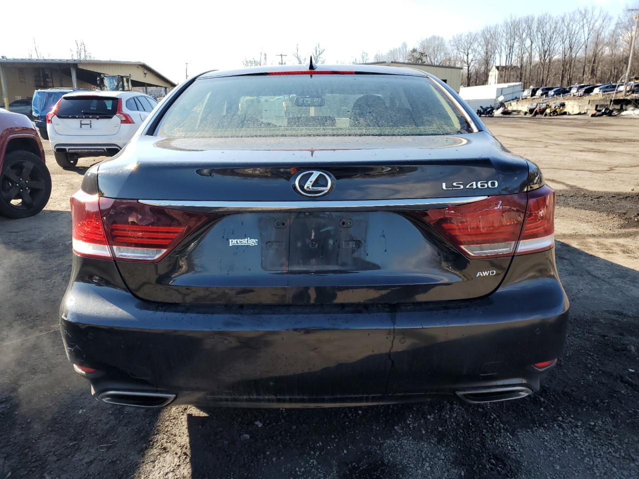 2016 Lexus LS - Image 6