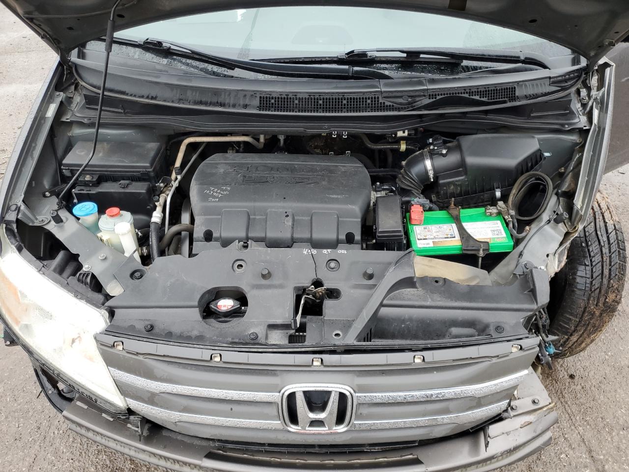 2011 Honda Odyssey - Image 14