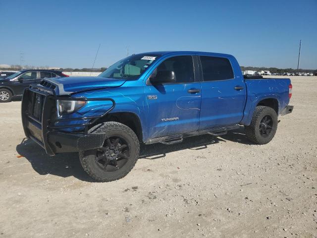 2016 Toyota Tundra Crewmax Sr5