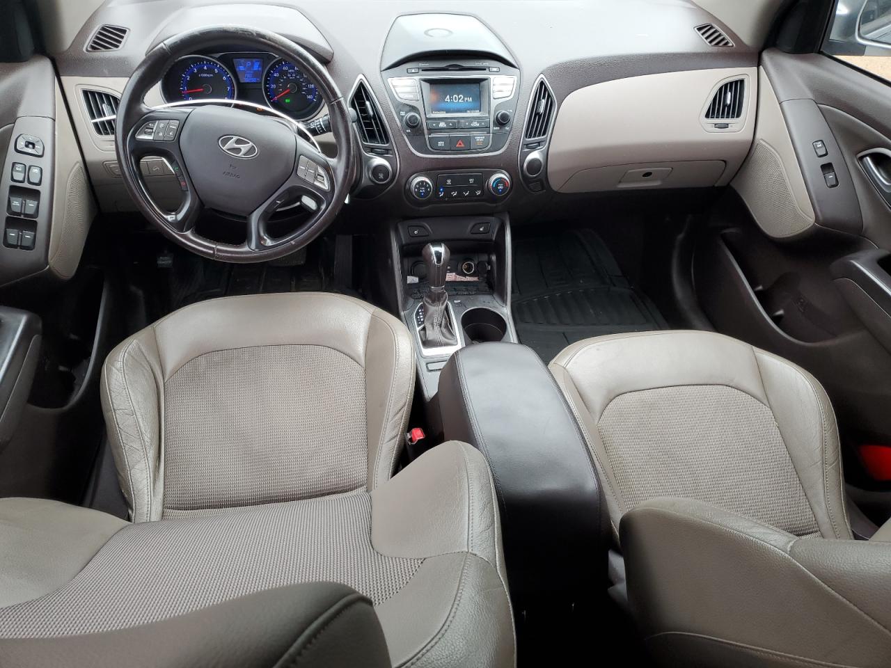 2015 Hyundai Tucson - Image 8