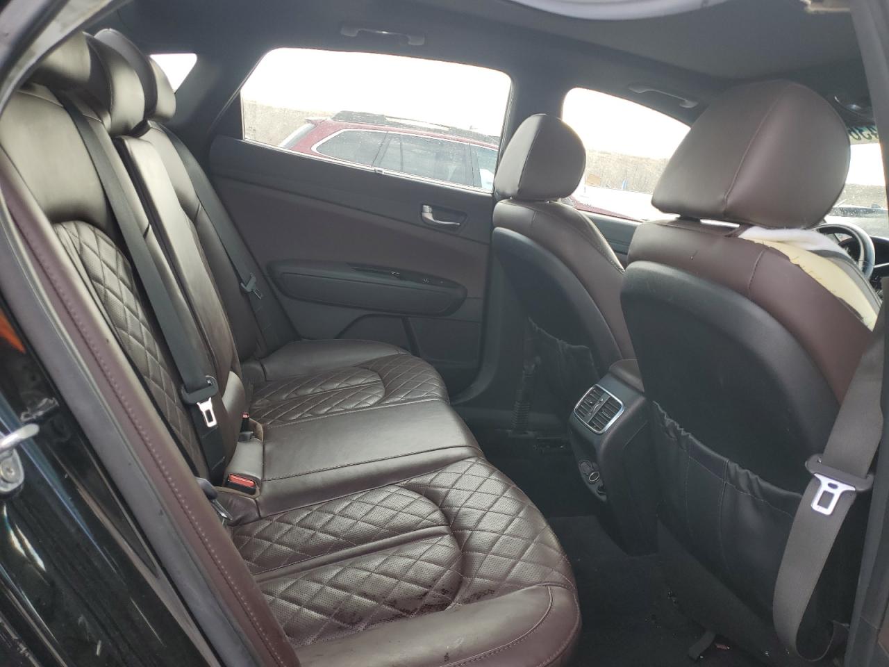 2017 Kia Optima - Image 10