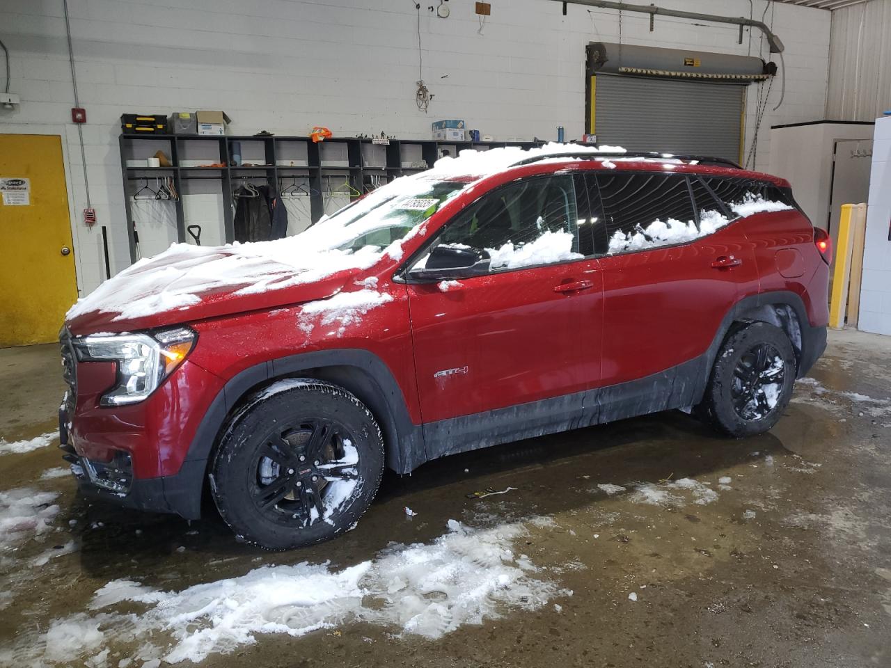 2024 Gmc Terrain At4 продається в Candia, NH - Front End