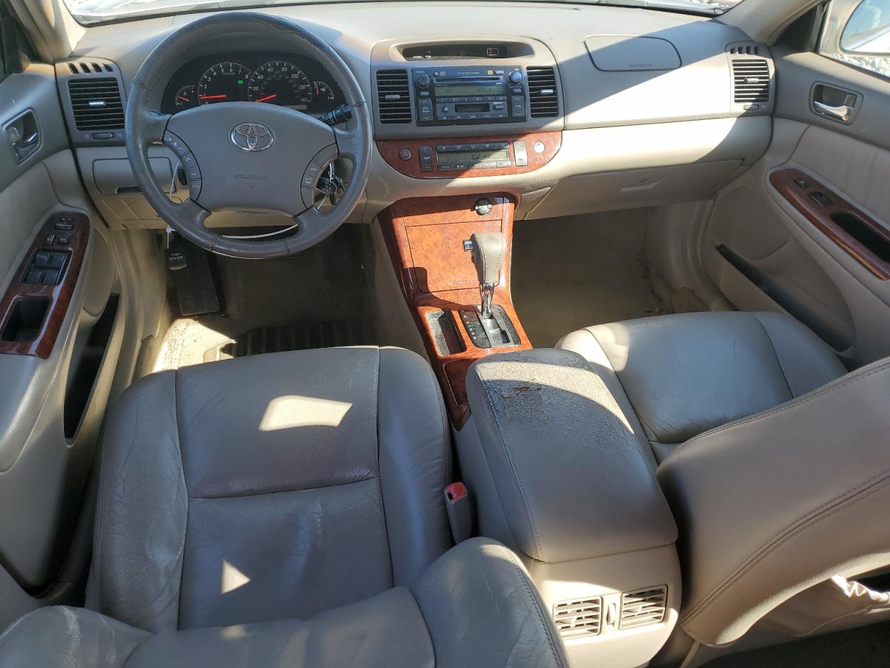 2006 Toyota Camry - Image 8
